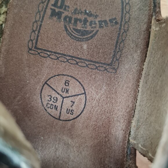 Vintage Dr. Martens MIE Cut Out Double Buckle Chunky Sandals Women 8 Fisherman - Picture 10 of 11